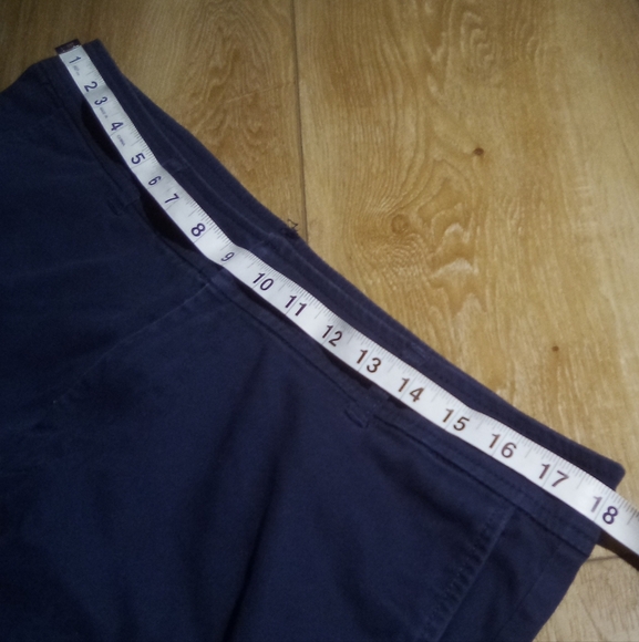 New York & Company Navy Shorts Sz.12 - Picture 8 of 10